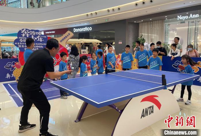 2023年全国奔跑吧少年重庆会场在缙云体育中心精