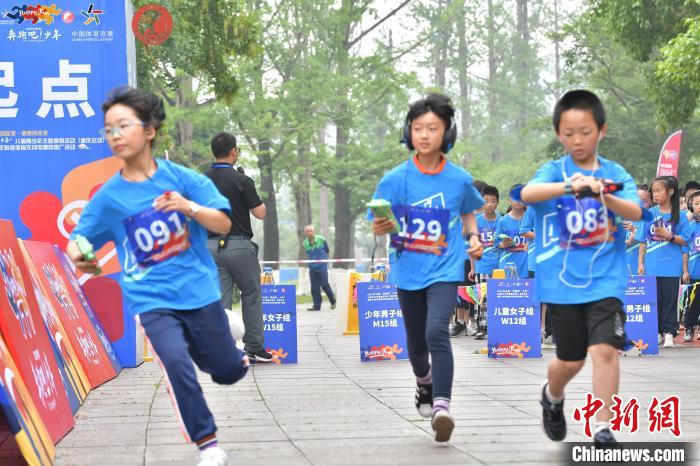 2023年全国奔跑吧少年重庆会场在缙云体育中心精
