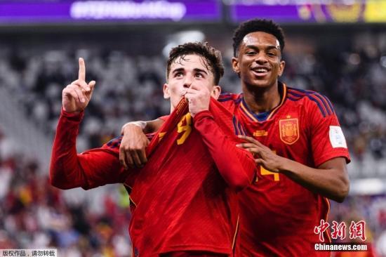 卡塔尔世界杯四分之一决赛：克罗地亚如女娲、