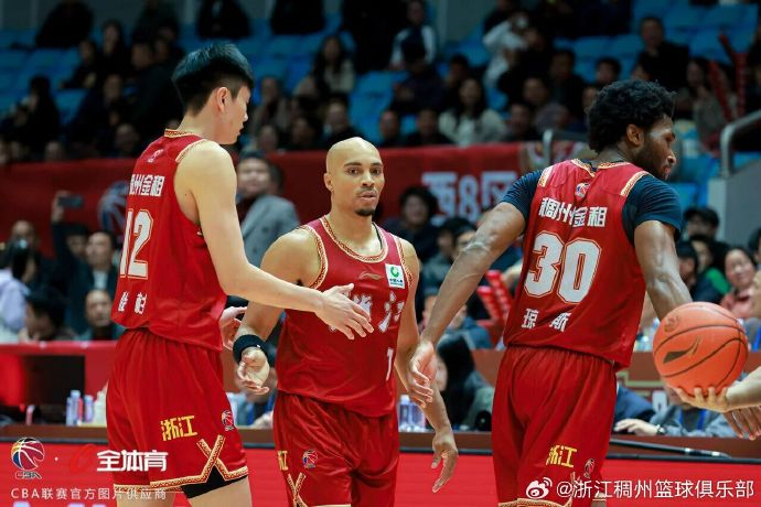 浙江稠州男篮首节三分雨助阵 大胜长白山恩都里