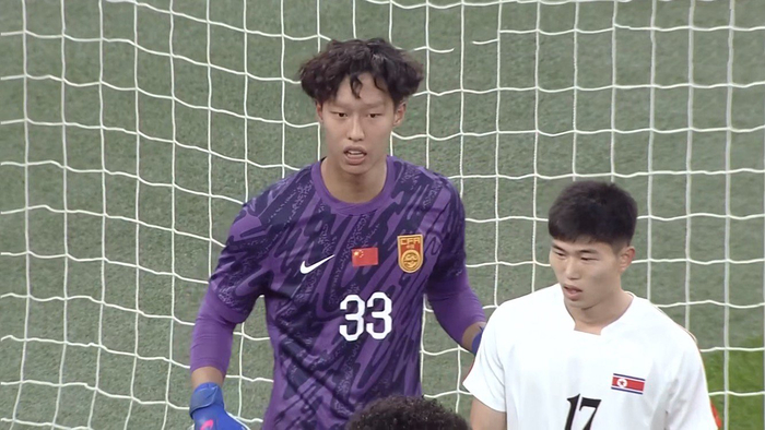 U23国足对阵朝鲜U23：防线漏洞频现 换人难改颓势