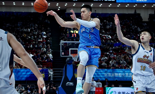 上海男篮终结18连胜 北京首钢主场失利