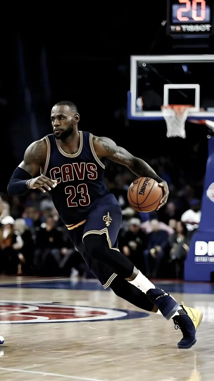 东契奇坎宁安申诉成功，詹姆斯顶薪遇冷，雷霆